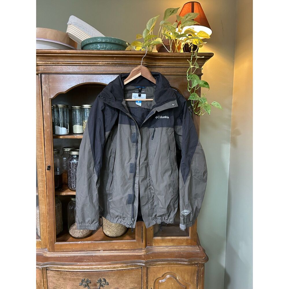 Mens S Columbia Waterproof Rain Jacket Hiking Coat Outdoors Gorp Core